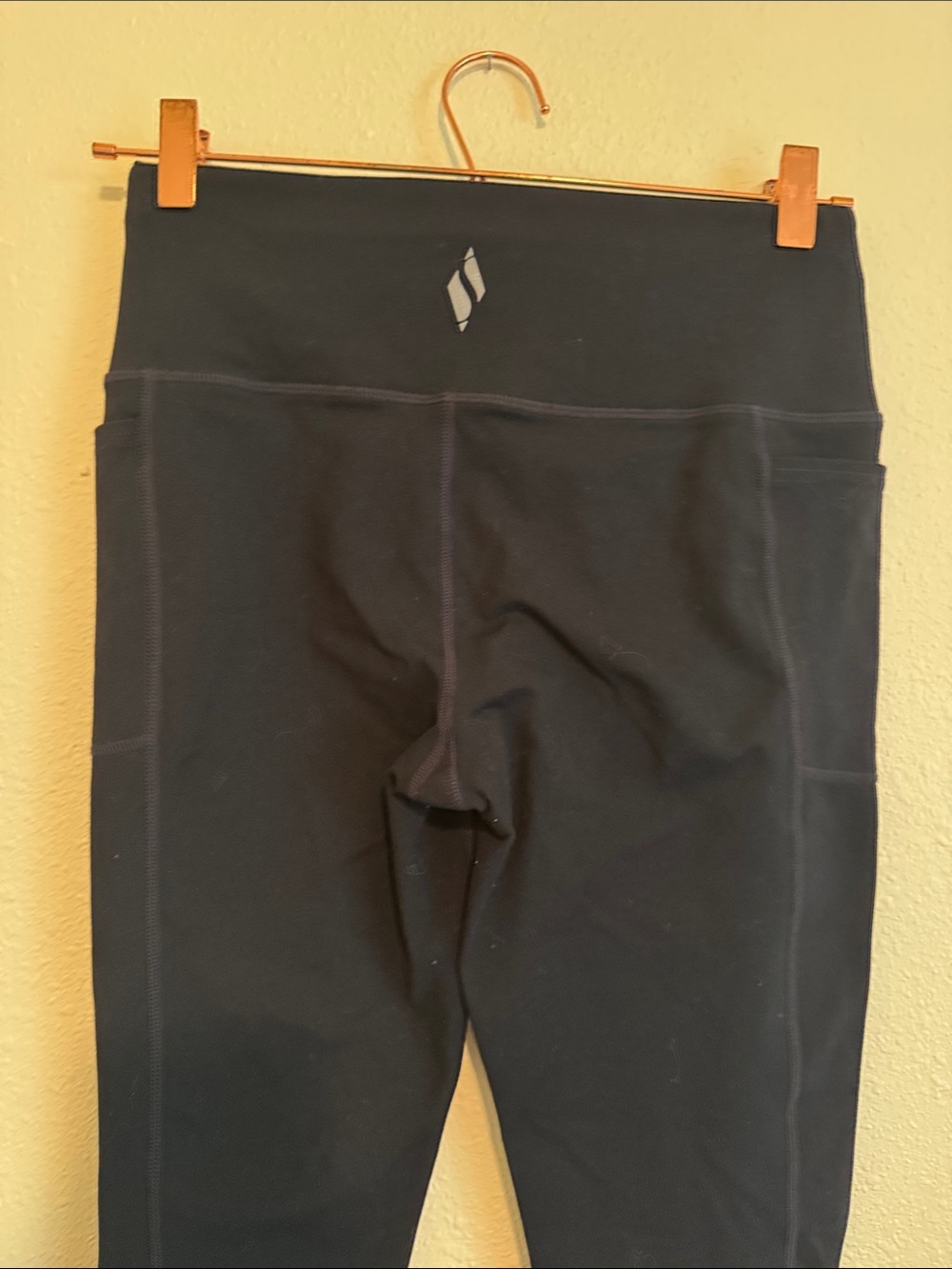 Skechers Black High-Waist Leggings - Picture 4 of 7
